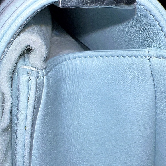 Authentic Chanel Limited Edition light Blue Calfskin Medium Boy Bag Flap. 💃🏽💯 - Picture 10 of 13